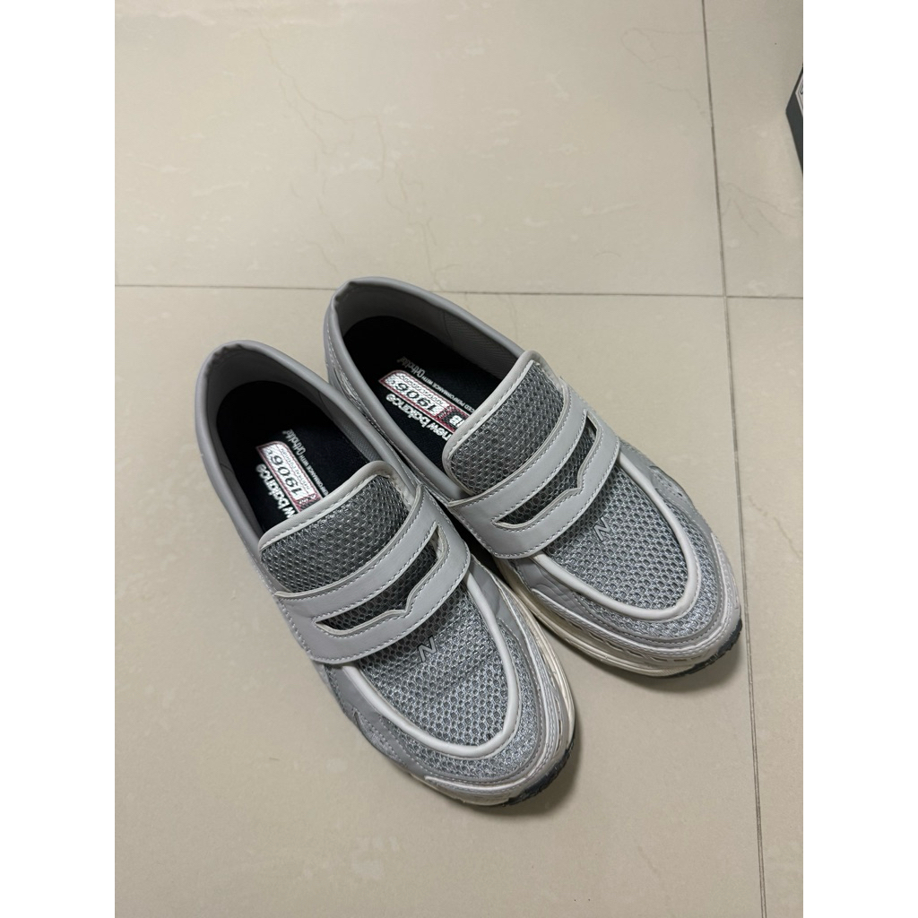 New balance NB1906L.