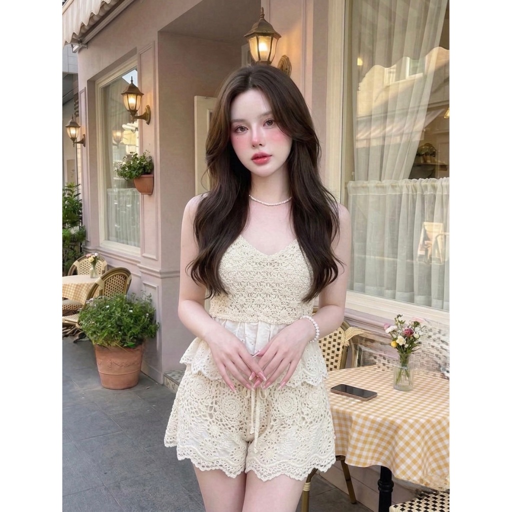 Chaaim Shop ❤️Y265ครีม/ขาว เซ็ตไหมพรมถัก เสื้อสายเดี่ยวฉลุลายดอก+ขาสั้น ป้ายTEN SHOP