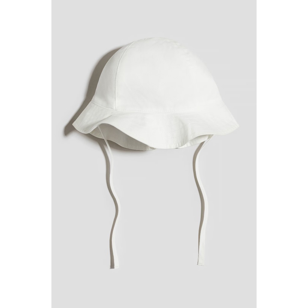 H&M หมวกบัคเกตเด็ก กันแดด สีขาว ไซด์ 1-2 ปี / 2-4 ปี