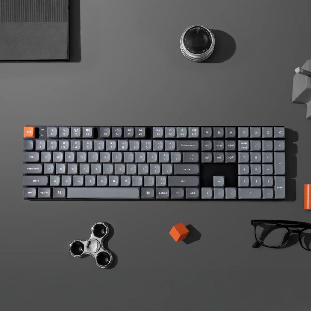 Keychron k5 max Slim Wireless keyboard low profile Red Switch คีย์บอร์ดไร้สาย BT/2.4GHz/Win มือสอง