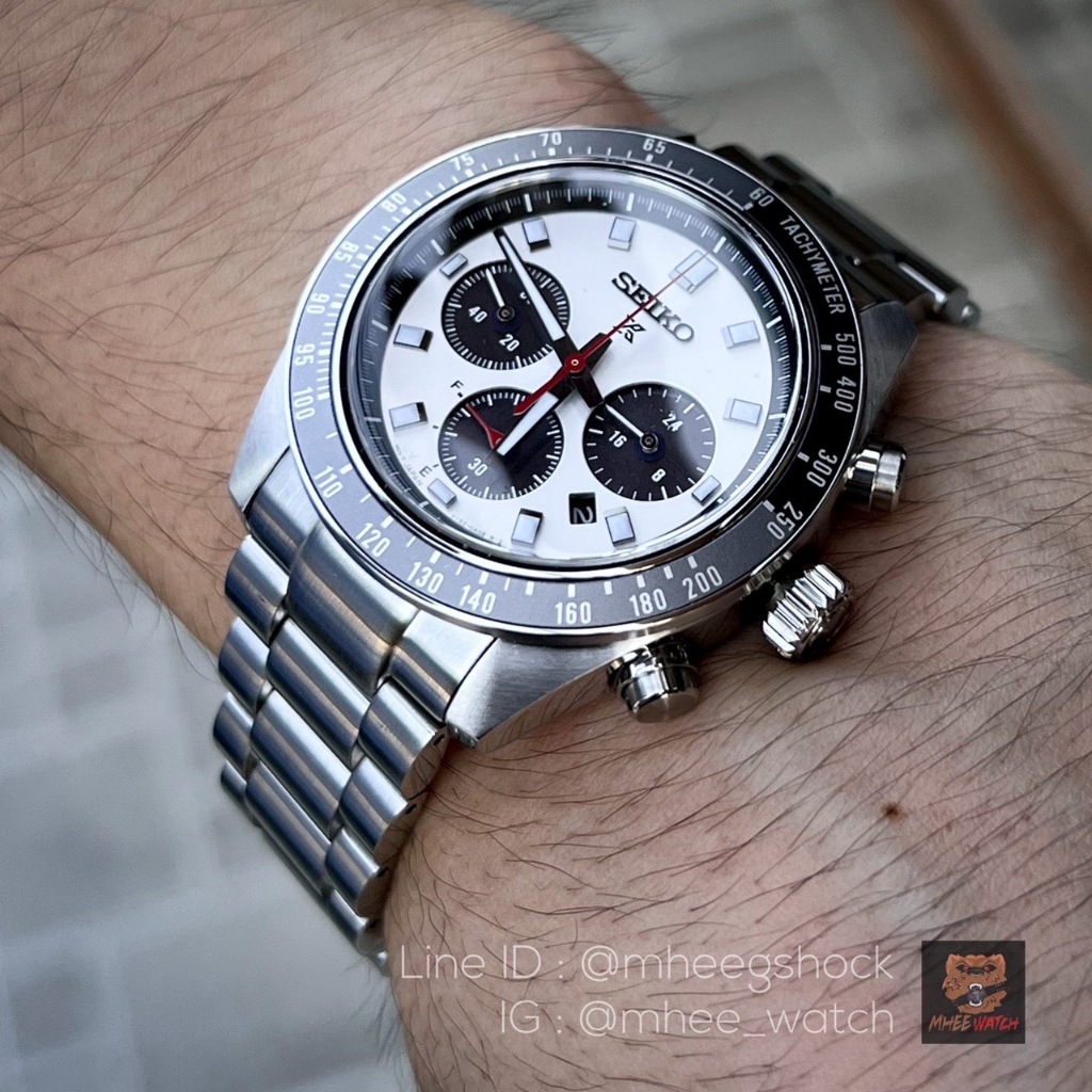 SEIKO ProSpex Speedtimer Solar Chronograph Panda Silver Version 2 Model SSC911P