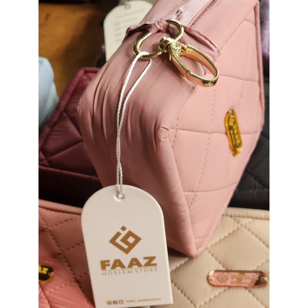 ชุดละหมาดจิ๋ว ชุดละหมาดพกพาแบรนด์FAAZ ตะละกงพกพาสีพื้น ทรงหน้าปิดคาง+มีซิป