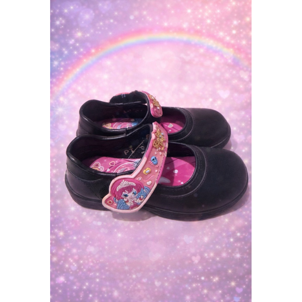 รองเท้านักเรียนเด็กอนุบาลหญิง POPTEEN รุ่น Angel Pop