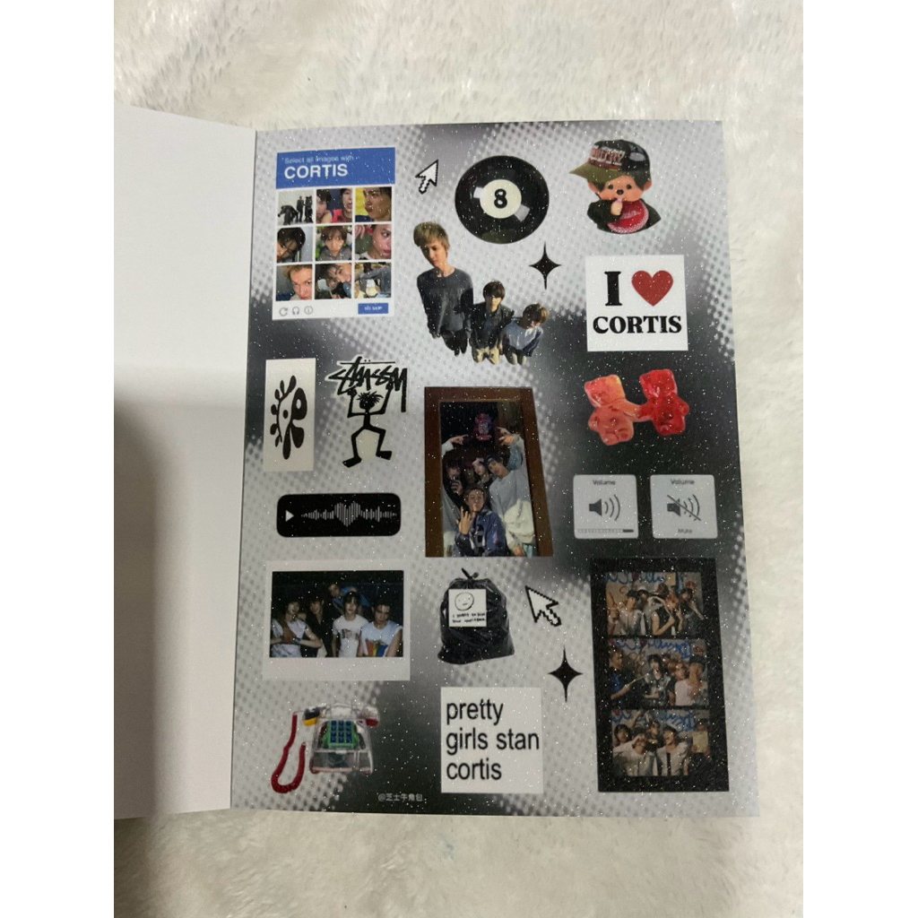 สมุดสติ๊กเกอร์ cortis สติ๊กเกอร์cortis คละ 1 แผ่น มีหลายลายสุ่มไปให้นะคะ มีมากกว่าในรูป