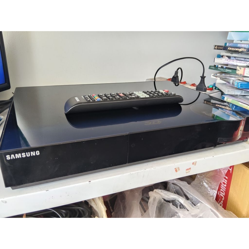 เครื่องเล่นบลูเรย์ Samsung Bluray 3D Home Theater รุ่นHT-E6750K (เฉพาะตัวเครื่อง+รีโมท) หัวหลอดแก้ว 