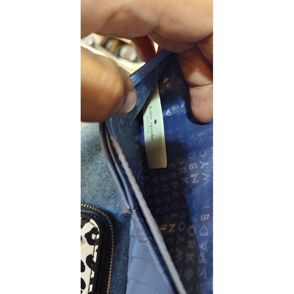 กระเป๋าสตางค์ kate spade New york