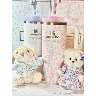 Stanley 40oz LoveShackFancy แก้วน้ำ 1200ml เก็บร้อนเย็น มีหูจับ พร้อมส่ง