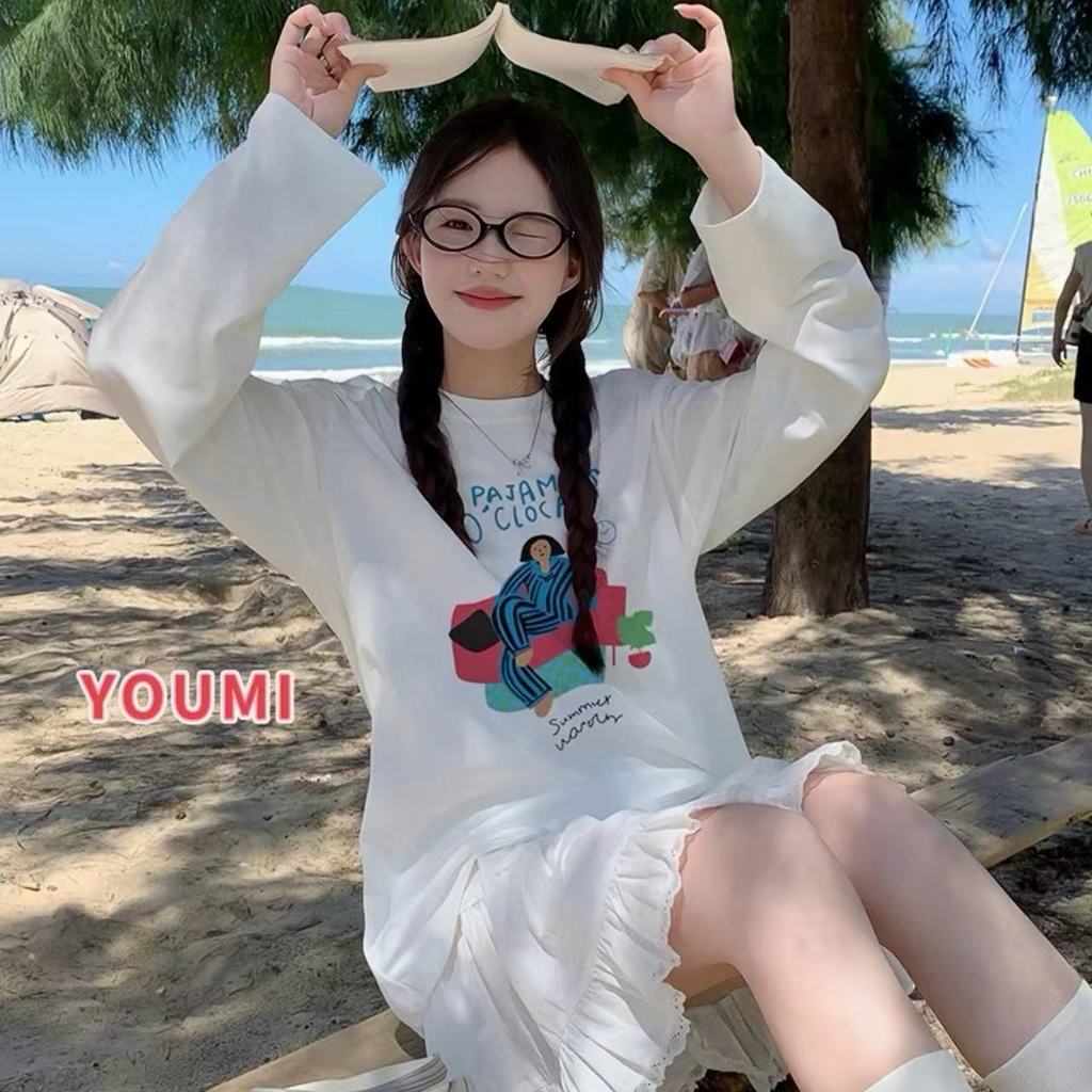 ส่งไวจากไทย เสื้อยืดผู้หญิง ป้องกันแดด ทรงหลวม พิมพ์ลาย ปาดไหล่ ยืดพอดีตัว เสื้อแขนยาว YOUMI
