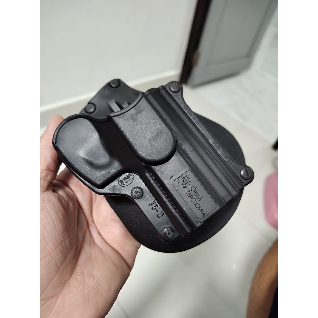 ซองเหน็บ CZ /75D Fobus มือสอง