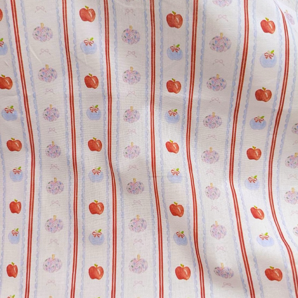 ⭐️อ่านรายละเอียดก่อนสั่งซื้อนะคะ⭐️ผ้าcotton100%หน้ากว้าง58“(145cm.)วัดตัดครั่งละ1/2เมตร ตัดต่อเนื่องได้พร้อมส่งจ้า
