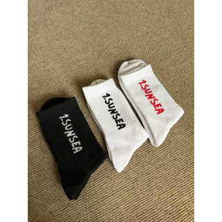 ถุงเท้า Sunsea socks cotton 100% ( หากกดมาเป็นของแถม อาจจะได้ไม่ตรงตัวเลือก หากสินค้าหมดร้านจะเป็นคนเลือกให้)