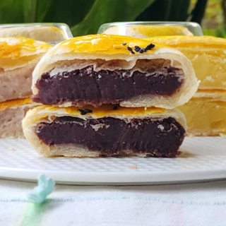 ขนมเปี๊ยะไซส์ใหญ่ (ขนาด 100 กรัม)