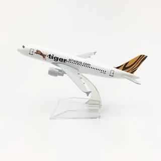 *สินค้าพร้อมส่ง* โมเดลเครื่องบิน 16 ซม. ชุดโบอิ้ง Airbus 320 321 330 340 350 Model Plane (สำหรับตั้งโชว์เท่านั้น)