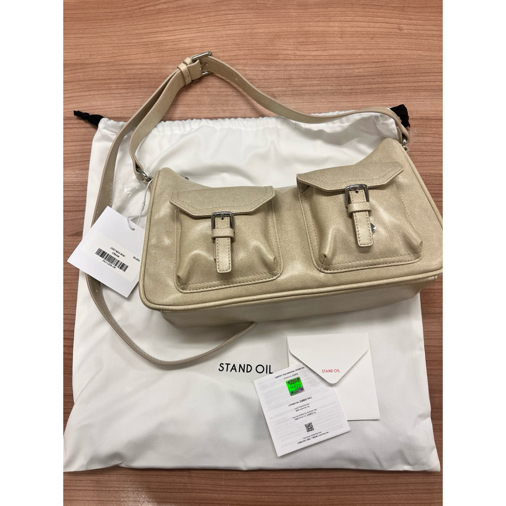 STAND OIL Joey Bag Mini สี Cream