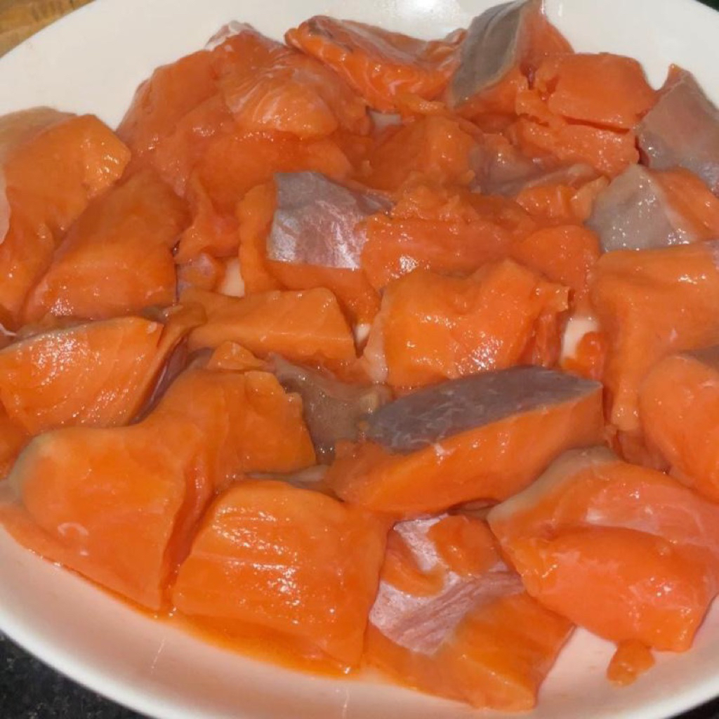 Salmon meat only skinless 500g- เนื้อแซลมอน ไร้หนัง 500กรัม