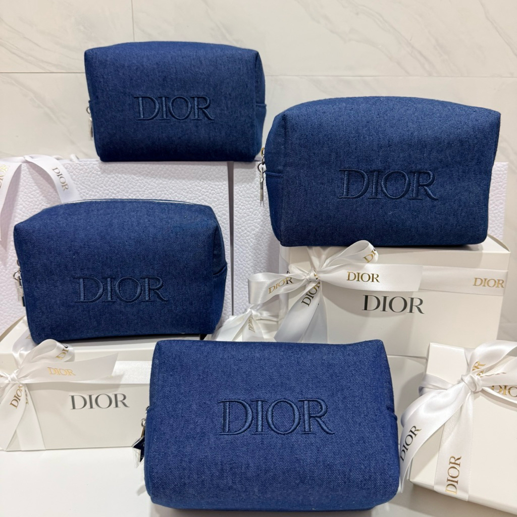 🛍️กระเป๋าใส่เครื่องสำอางจากเคาร์เตอร์น้ำหอม VIP Gift 2024