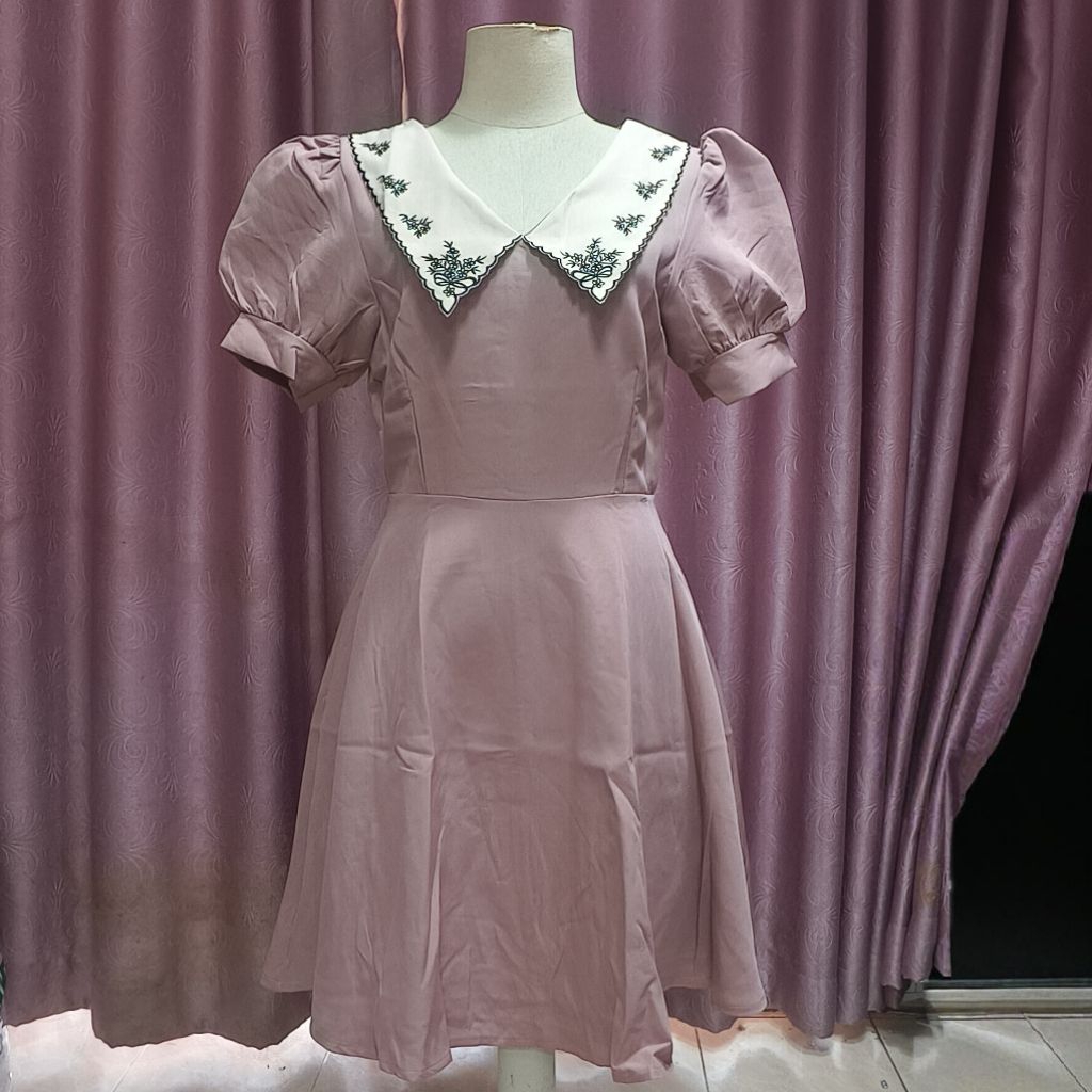 👗เดรสป้าย Ap style ไซส์S