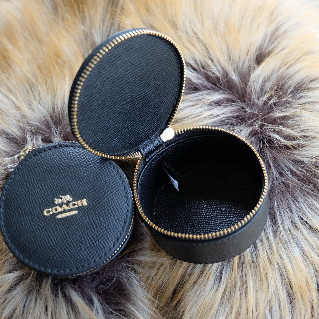 COACH - Mini coin bag 🖤
