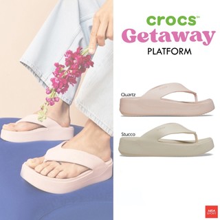 [รุ่นใหม มาแรง] Crocs Getaway Platform Flip รองเท้าแตะหูคีบ ผู้หญิง คร็อคส์ แท้