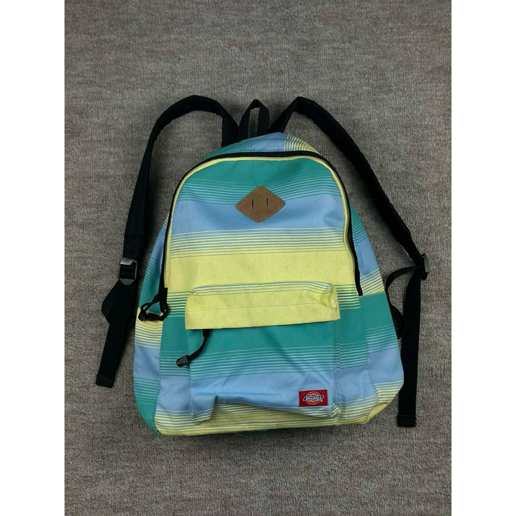 กระเป๋าเป้ Dickies แท้ มือสอง สภาพดี สภาพใหม่