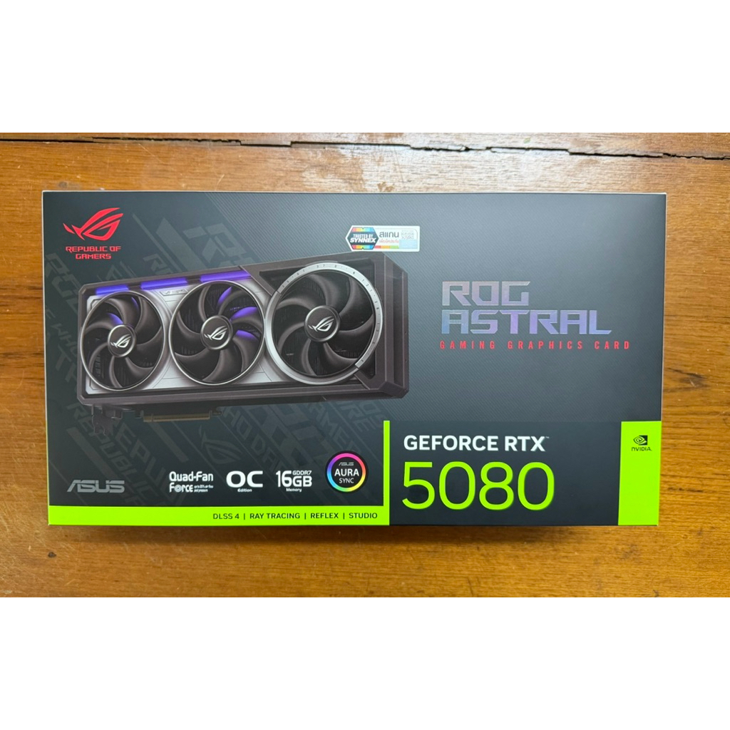 Asus RTX 5080 ROG Astral มือ 1 แกะถ่ายรูป