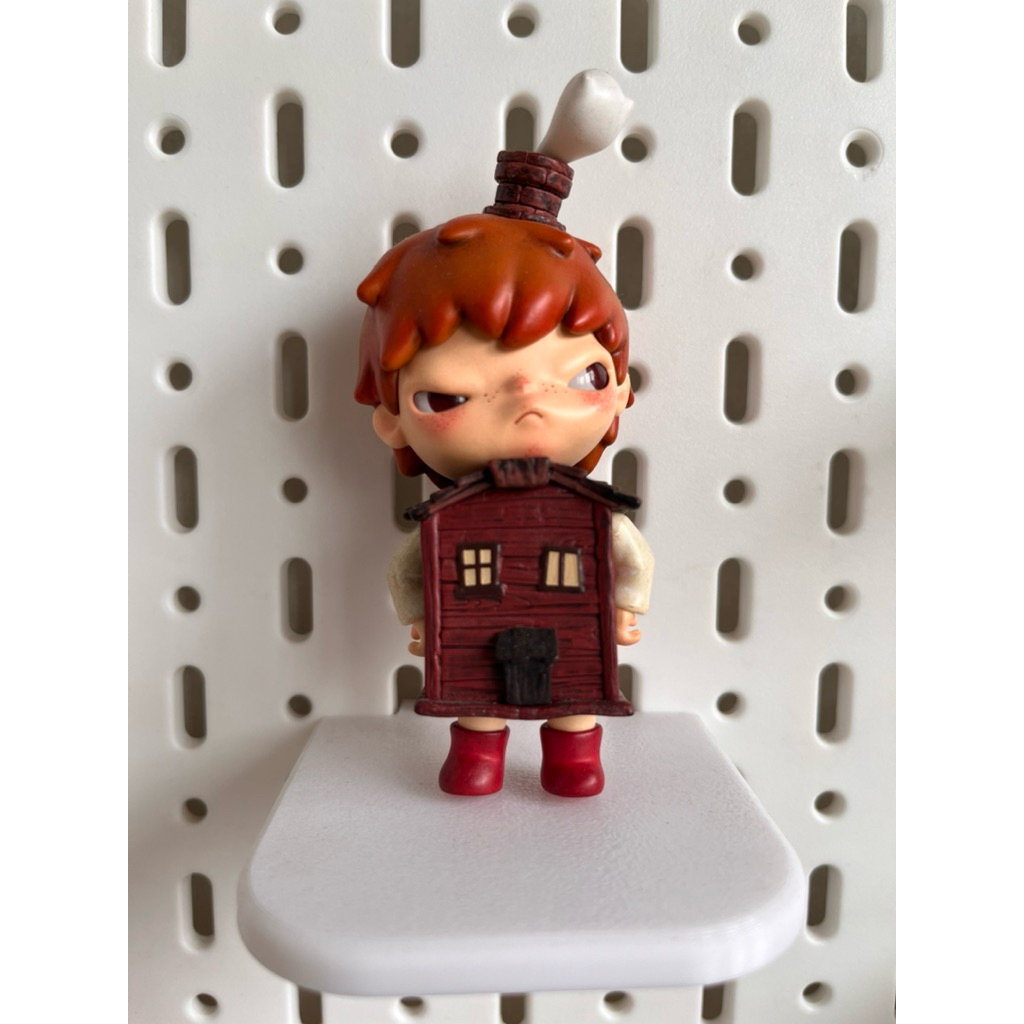 ART TOY มือสอง Hirono V.6 Cabin