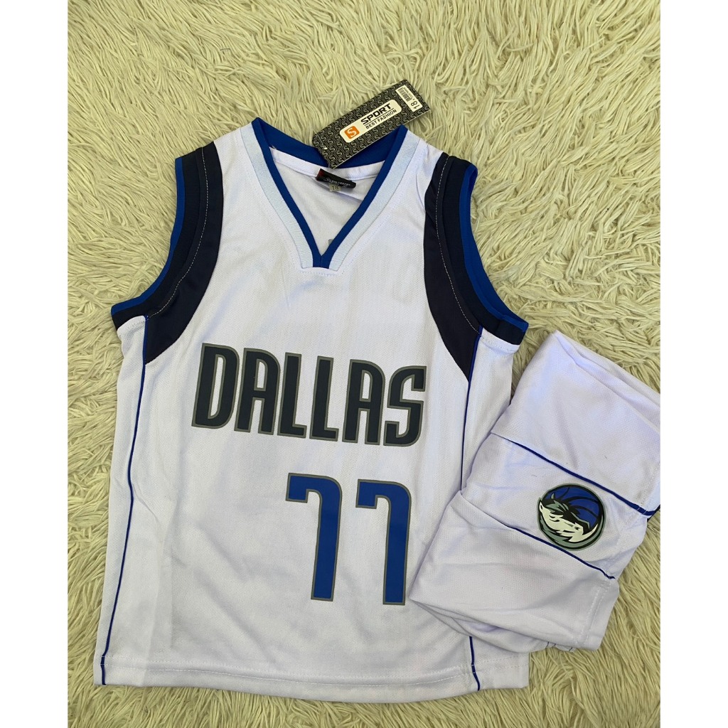 ชุดบาสเก็ตบอลเด็กสีขาวน้ำเงินเบอร์30สกรีนชื่อCURRYเสื้อ+กางเกง
