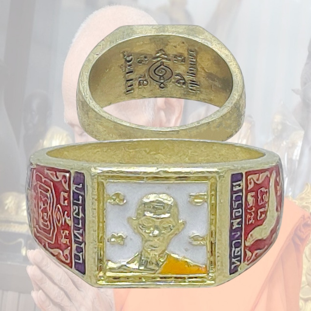 แหวนทองเหลือง  หลวงพ่อรวย รุ่นรวยพญาไก่ ปี 2560  วัดตะโก จ.พระนครศรีอยุธยา เสาร์5 ลงยา แดง ม่วง ขาว