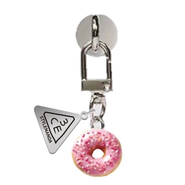 [สินค้าสมนาคุณ งดจำหน่าย] GWP 3CE Lip chain (Donut)