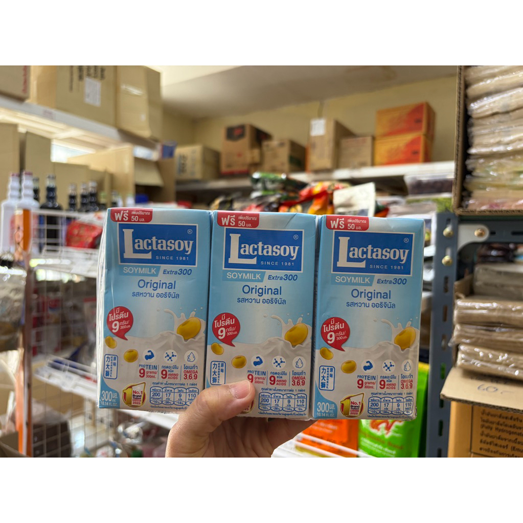Lactasoy นมถั่วเหลือง แลคตาซอย รสหวาน สีฟ้า 300 มล. แพ็ค 6 กล่อง
