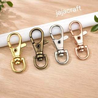 ตะขอคอหมาเกี่ยว สูง 3.5 cm. ฐาน 1 cm. แพ็ค 10 ชิ้น