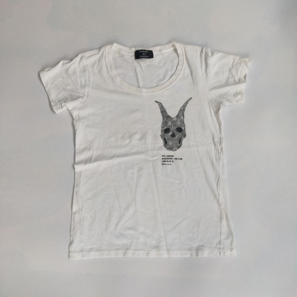 เสื้อยืด zucca มือสอง