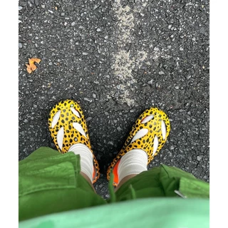 【voงlln้💯】รองเท้าแตะ Keen Shanti ใส่ได้ทั้งผู้หญิงและผู้ชาย แบบสวม slip-on สบายเท้า กันนิ้วเท้า วัสดุเบา