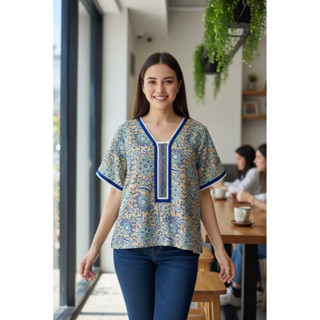 L42คอวีแขนสั้นแต่งปักเลื่อมผู้หญิงแบบน่ารัก