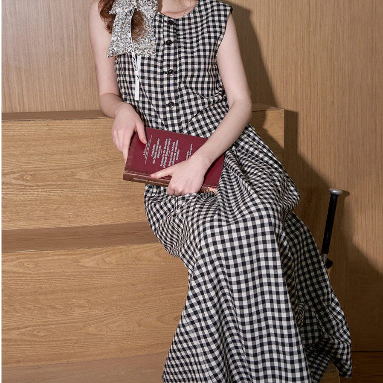 พร้อมส่ง/ใหม่กระโปรงสองชิ้นเอวสูงกระชับสัดส่วนคอกลมแขนกุด