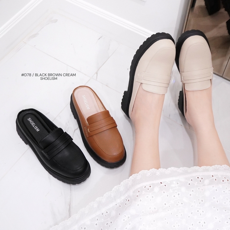 รองเท้าโลฟเฟอร์ (SS D78) สวมปุ๊บ สวยปั๊บดีไซน์หัวมนตัด ให้ความรู้สึกทันสมัย