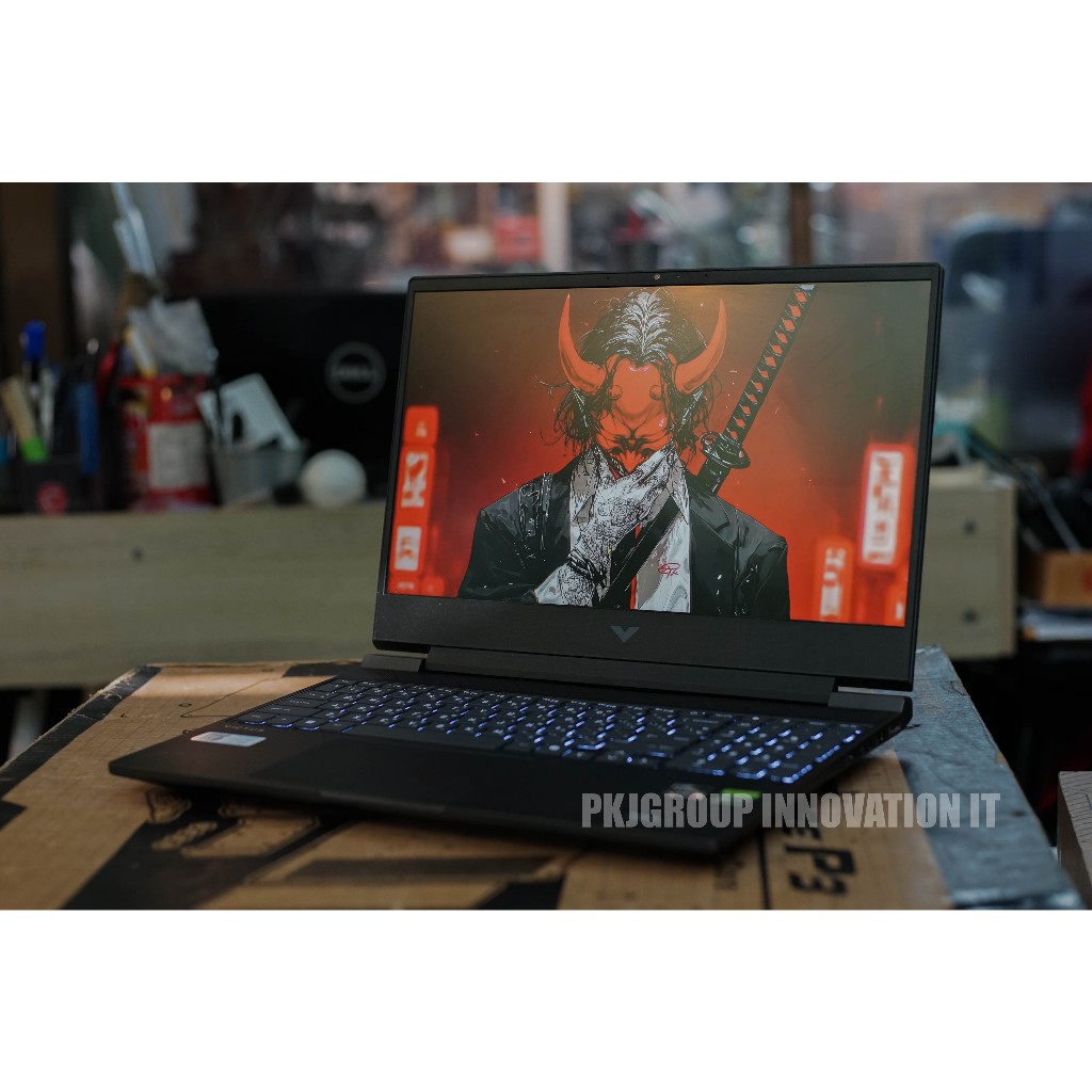โน๊ตบุ๊คเล่นเกมมือสอง HP VICTUS 15-FB3086AX R7 7445H RAM 16GB M.2 512 GB RTX4050 15.6"FHD IPS 144Hz
