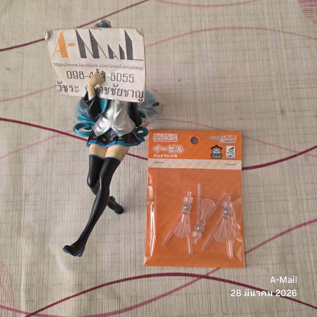 [พร้อมส่ง] มือ 1 Good Smile Company Nendoroid Doll Easel Stand 3 ขาตั้ง ต่อซอง ด๋อย ดอล [เฉพาะฐานดอลแถม มือ ฟรี]
