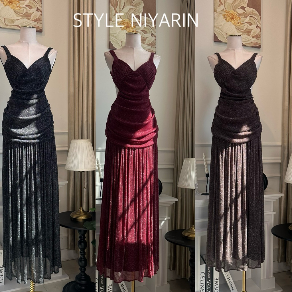 Veloura Dress เดรสกลิตเตอร์ดีไซน์เข้ารูป ดีเทลจับเดรปช่วงเอว กระโปรงพลีทยาว พริ้วหรู เซ็กซี่แบบผู้ดี ใส่ออกงาน