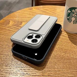 CrashStar ที่วางสายรัดข้อมือแบบพับได้ เคสโทรศัพท์ซิลิโคนกันกระแทก iPhone 17 16 15 14 13 12 11 Pro Max Plus XR