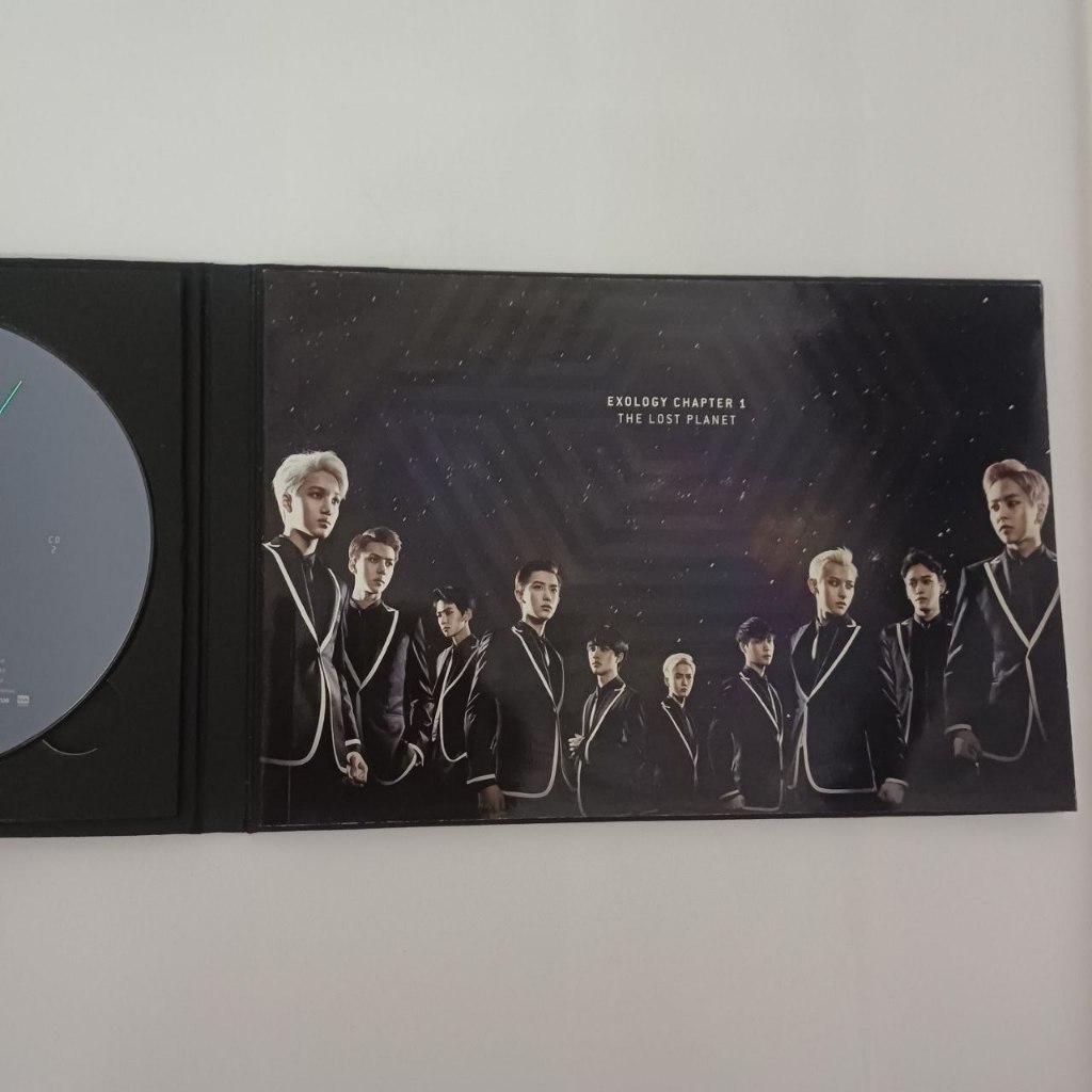 อัลบั้ม มือสอง EXOLOGY CHAPTER 1: THE LOST PLANET (The 1st Live Album)
