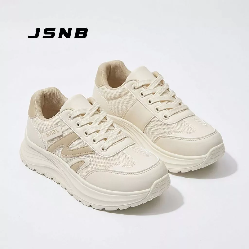 JSNB รองเท้าผ้าใบแฟชั่น เสริมส้น 5 ซม. สไตล์เกาหลี ดูดซับแรงกระแทก วัสดุหนังพียู พื้นนิ่มใส่สบาย [LN9021]