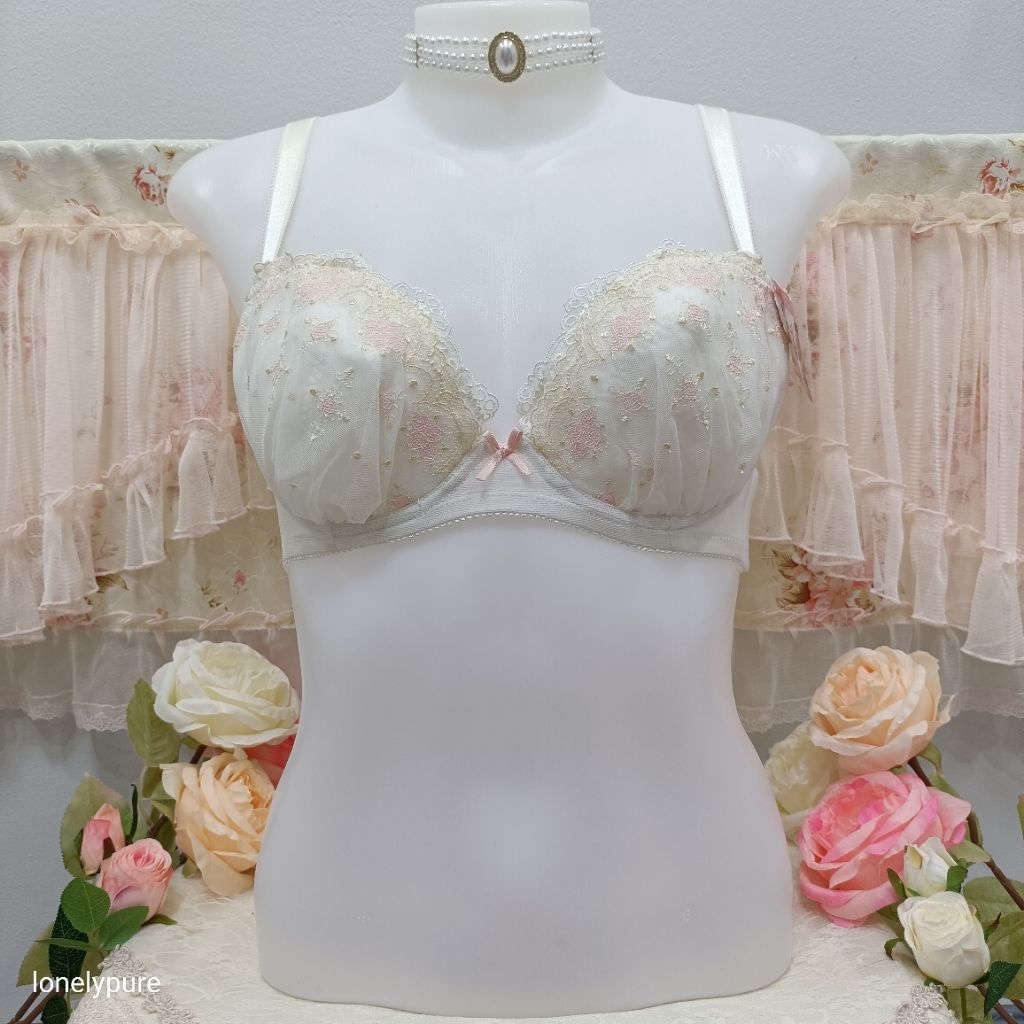 Japan bra Size : F65 ♡ ยกทรงญี่ปุ่นมือสอง (ตำหนิ)