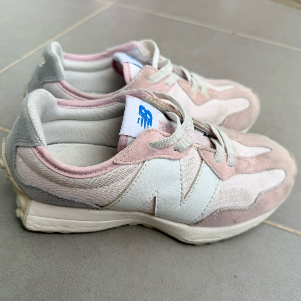 New Balance รองเท้าลำลอง เด็ก รุ่น 327 เบอร์13.5UK