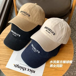 พร้อมส่งจากไทย หมวกแก๊ปทรงแหลมสไตล์เรโทรอเมริกัน ทำให้ใบหน้าของคุณดูเล็กลง การป้องกันแสงแดด เป็นกลาง1631