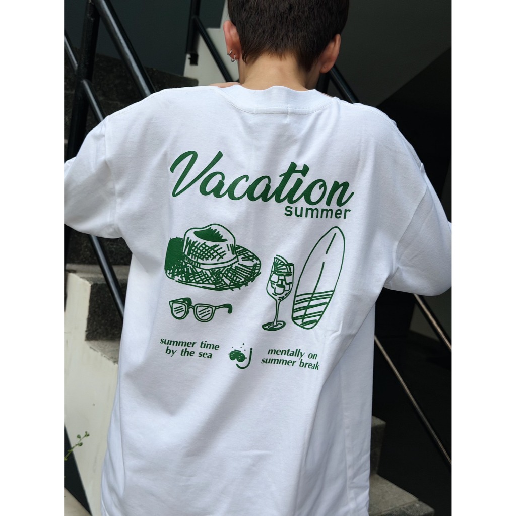 TS ลาย Vacation - เสื้อยืด เนื้อผ้าไม่บาง เป็นทรง  Unisex
