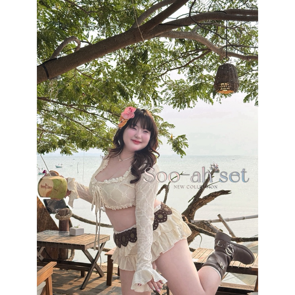 Summer set☀️ งานเซ็ทเสื้อครอปแขนยาว+กระโปรงระบายสั้น ผ้าฉลุทั้งตัว ไซส์ใหญ่สำหรับสาวอวบ | Soo ah set