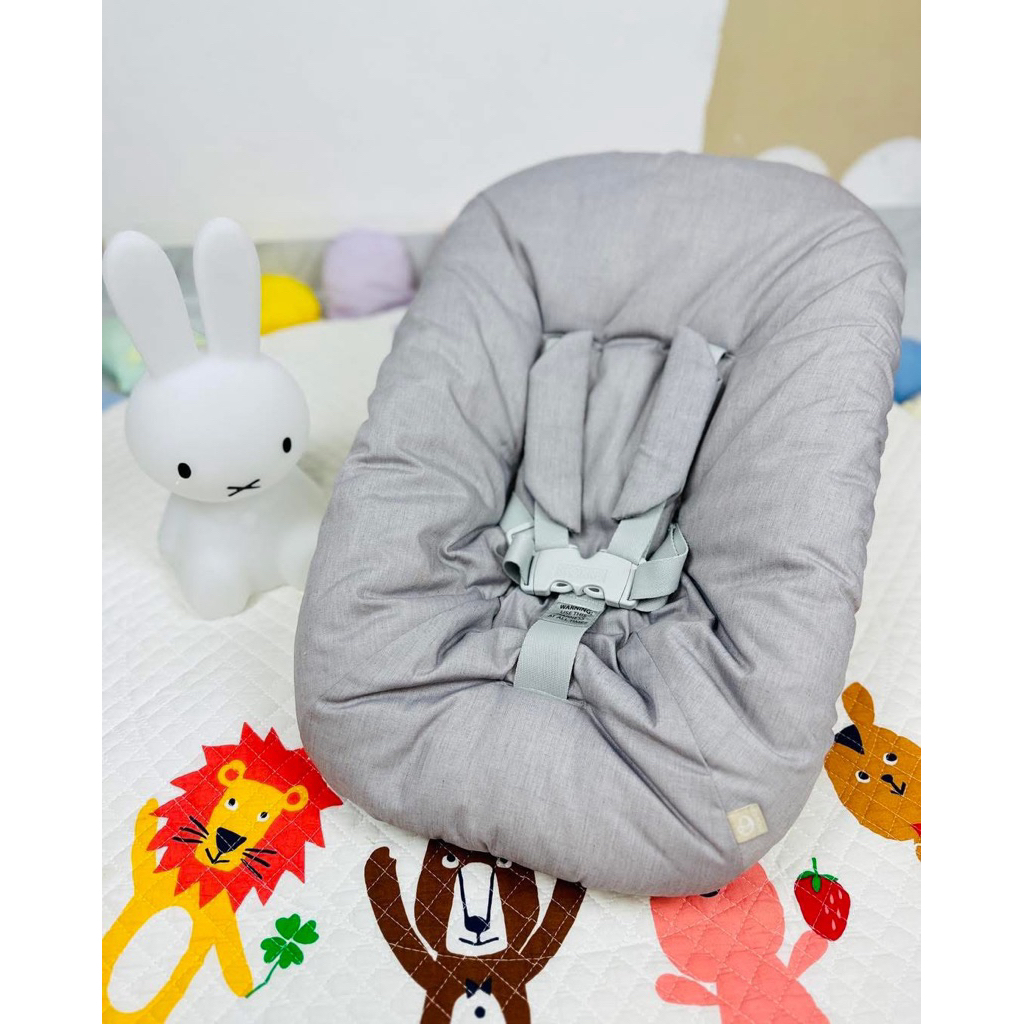 STOKKE® TRIPP TRAPP® Newborn Set อุปกรณ์เสริมสำหรับเด็กแรกเกิด