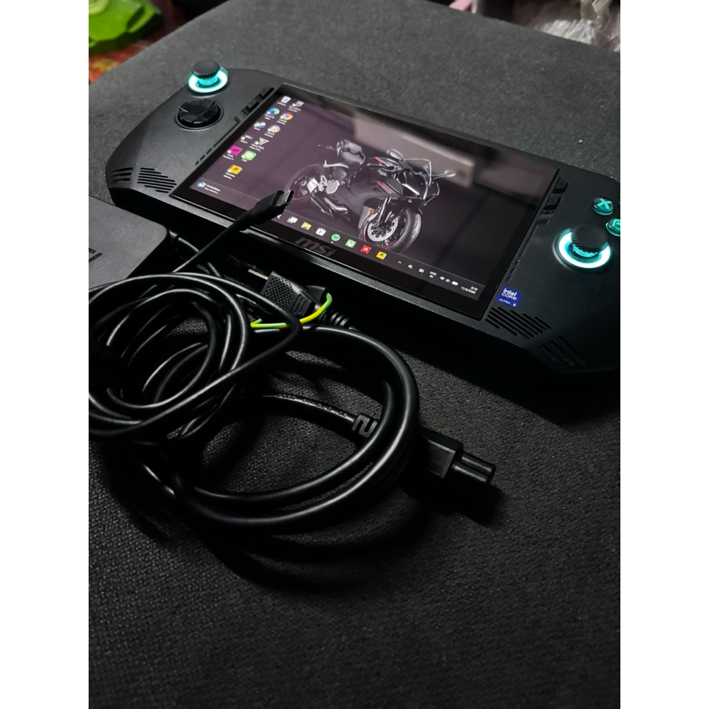 MSI Claw A1M (รุ่น Core Ultra 5)