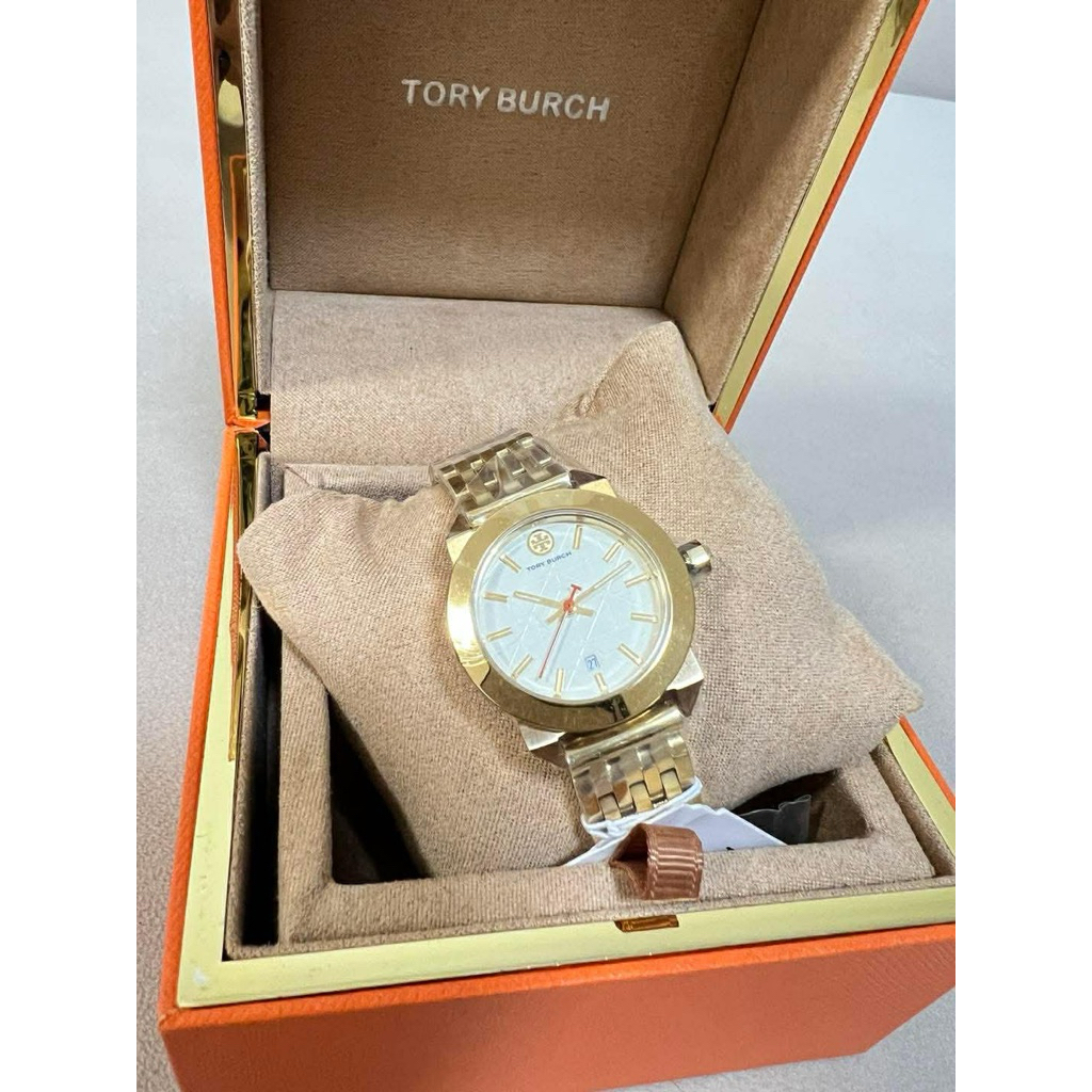 นาฬิกา Tory Burch Whitney White Dial Gold Steel Strap Watch Case size: 28 mm – โปรปัง